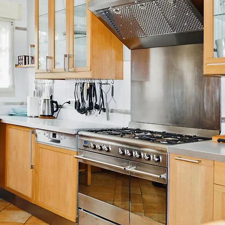 Beautiful Disneyland Paris - Rentaway Villa